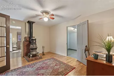 215 Washington Avenue, Manitou Springs, CO 80829 - Photo 13