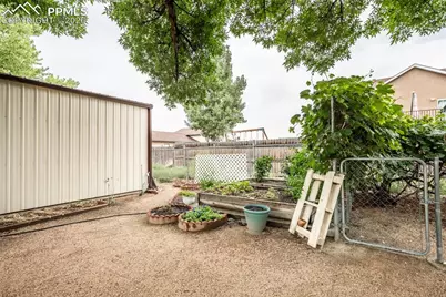 714 S Blakeland Drive, Pueblo West, CO 81007 - Photo 31