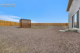 2501 Bella Terra Dr, Pueblo, CO 81001 - Photo 25
