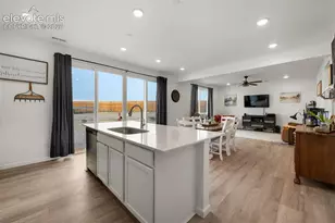 2501 Bella Terra Dr, Pueblo, CO 81001 - Photo 11
