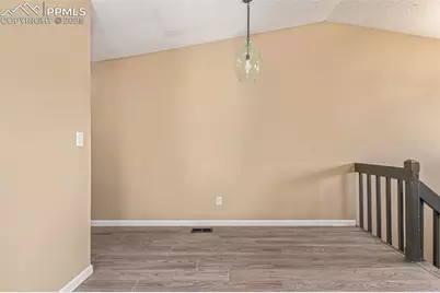 4560 Allison Drive, Colorado Springs, CO 80916 - Photo 9