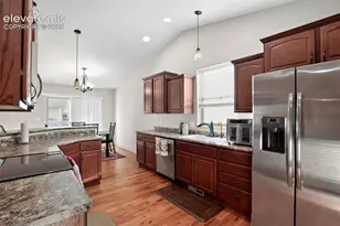 2326 Cliffmoor Ln, Pueblo, CO 81008 - Photo 9