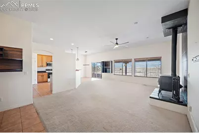 313 S Montecito Drive, Pueblo, CO 81007 - Photo 3