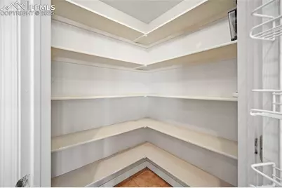 313 S Montecito Drive, Pueblo, CO 81007 - Photo 7