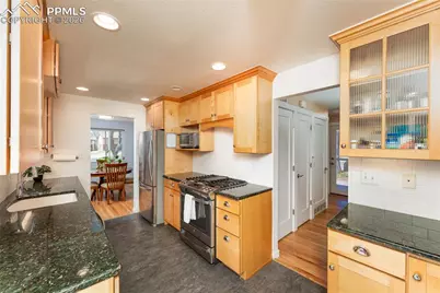 921 Valley Road, Colorado Springs, CO 80904 - Photo 5