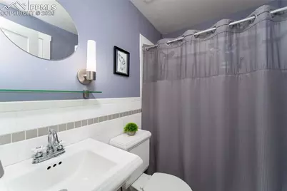 921 Valley Road, Colorado Springs, CO 80904 - Photo 11