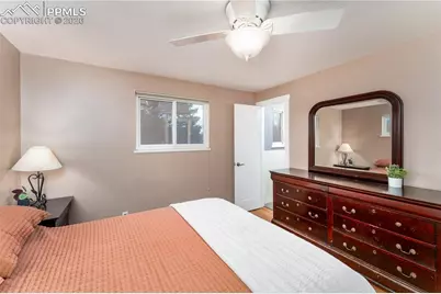 921 Valley Road, Colorado Springs, CO 80904 - Photo 9