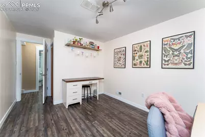 921 Valley Road, Colorado Springs, CO 80904 - Photo 15