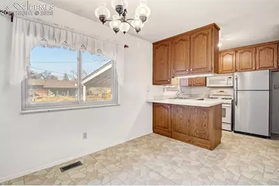 156 Judson Street, Colorado Springs, CO 80911 - Photo 5