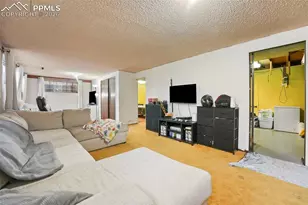 155 S Brentwood Dr, Colorado Springs, CO 80910 - Photo 17