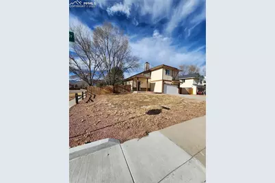 548 Lindstrom Drive, Colorado Springs, CO 80911 - Photo 3