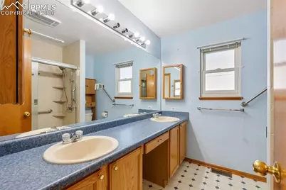 610 Welsh Circle, Colorado Springs, CO 80916 - Photo 11