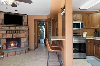 107 Washington Avenue, Manitou Springs, CO 80829 - Photo 9