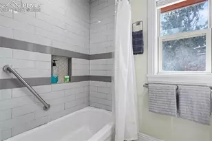 1702-1/2 W Cheyenne Rd, Colorado Springs, CO 80906 - Photo 17