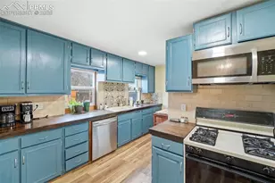 523 W Pikes Peak Ave, Colorado Springs, CO 80905 - Photo 5