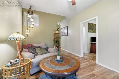 523 W Pikes Peak Avenue, Colorado Springs, CO 80905 - Photo 3