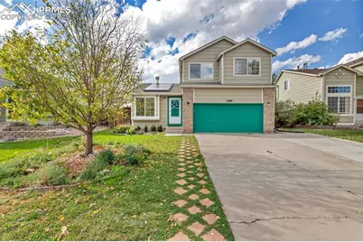 4386 Gunbarrel Drive, Colorado Springs, CO 80925 - Photo 3