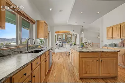 17576 Colonial Park Drive, Monument, CO 80132 - Photo 9