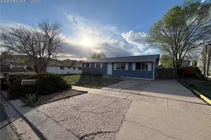 2034 Capulin Dr, Colorado Springs, CO 80910 - Photo 15