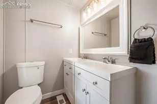 2415 Alia Ct, Pueblo, CO 81004 - Photo 11