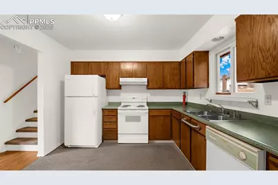 3325 Raindrop Drive, Colorado Springs, CO 80917 - Photo 3