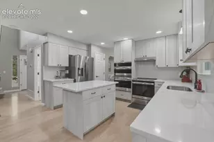 115 Odessa Pl, Colorado Springs, CO 80906 - Photo 7
