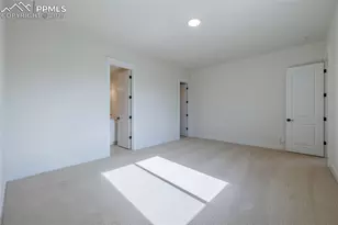 1145 Almagre Hts, Colorado Springs, CO 80904 - Photo 41