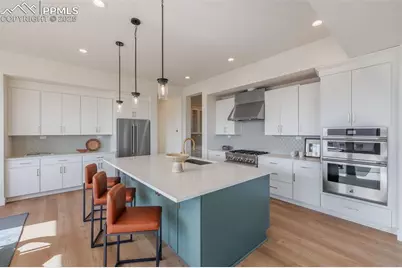 1145 Almagre Heights, Colorado Springs, CO 80904 - Photo 11