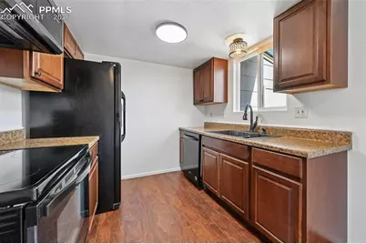 6633 Proud Eagle Court, Colorado Springs, CO 80915 - Photo 9