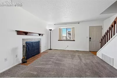 6633 Proud Eagle Court, Colorado Springs, CO 80915 - Photo 11