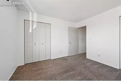 6633 Proud Eagle Court, Colorado Springs, CO 80915 - Photo 15