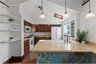 2210 W Kiowa Street, Colorado Springs, CO 80904 - Photo 13