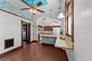 2210 W Kiowa St, Colorado Springs, CO 80904 - Photo 11