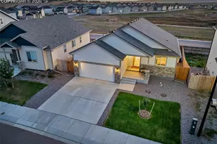 6786 Volga Dr, Colorado Springs, CO 80925 - Photo 5