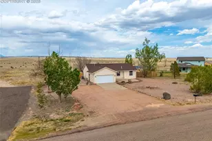 221 W Bywood Dr, Pueblo West, CO 81007 - Photo 43