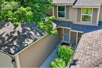 4323 Hunting Meadows Circle #5, Colorado Springs, CO 80916 - Photo 3