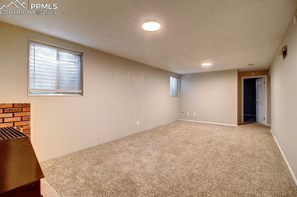 2119 Olympic Dr, Colorado Springs CO  80910-1262 exterior