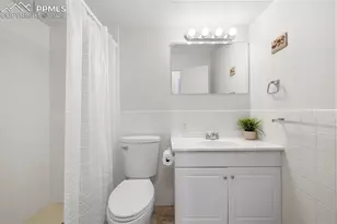 411 Lakewood Circle, Colorado Springs, CO 80910 - Photo 27