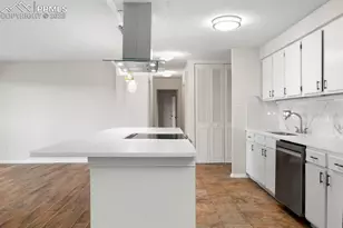 411 Lakewood Circle, Colorado Springs, CO 80910 - Photo 13