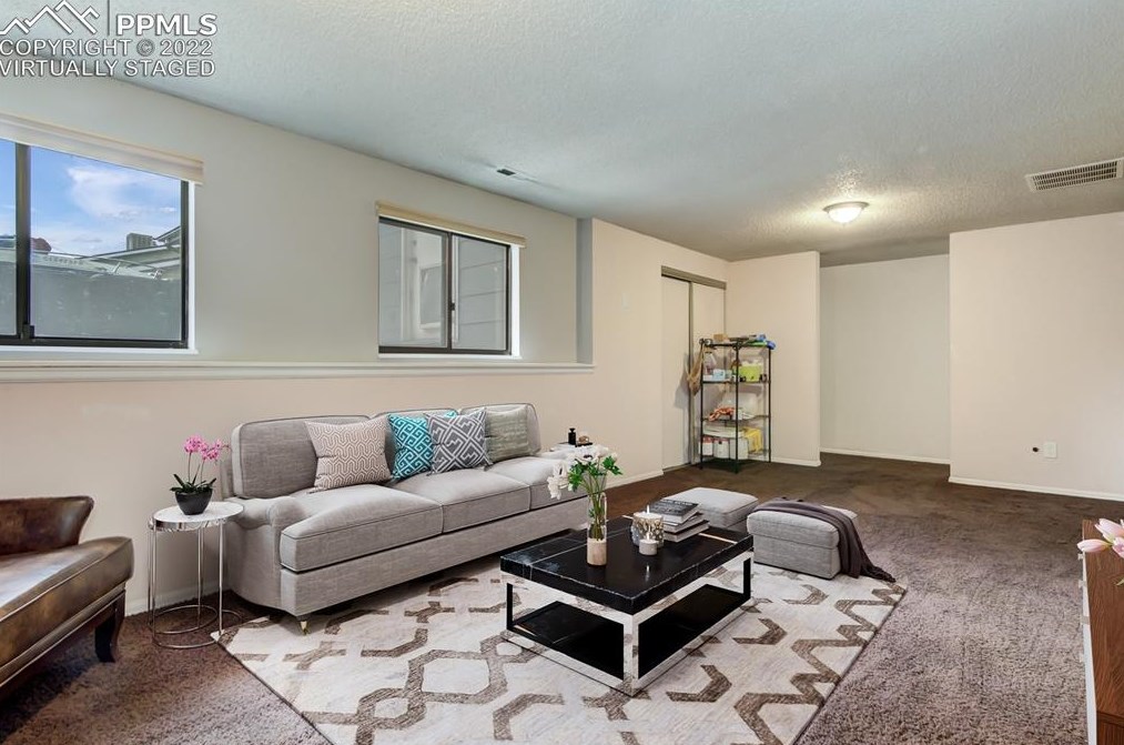 6628 Gambol Quail Dr, Colorado Springs CO 80918-1365 exterior