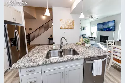 5738 Villa Lorenzo Drive, Colorado Springs, CO 80919 - Photo 11