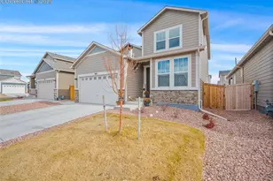 8161 Goldenray Pl, Colorado Springs, CO 80908 - Photo 3