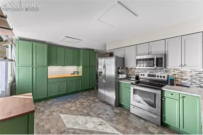 1511 Saratoga Drive, Colorado Springs, CO 80910 - Photo 15