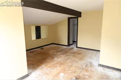 6308 Dewsbury Drive, Colorado Springs, CO 80918 - Photo 11
