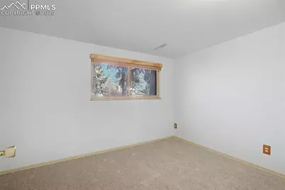 711 Hoorne Avenue, Colorado Springs, CO 80907 - Photo 33