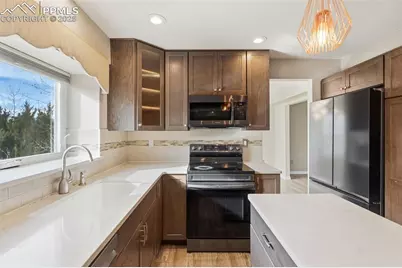 910 Wuthering Heights Drive, Colorado Springs, CO 80921 - Photo 15