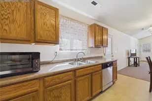 780 S Wolcott Dr, Pueblo, CO 81007 - Photo 13