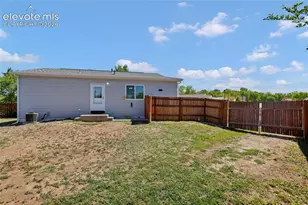 835 Bunting Ave, Fountain, CO 80817 - Photo 25