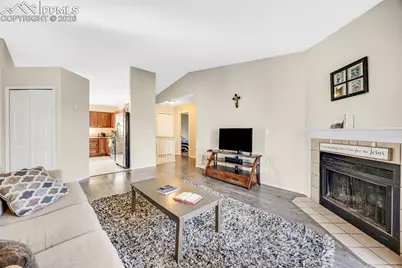 972 Columbine Avenue, Colorado Springs, CO 80904 - Photo 9