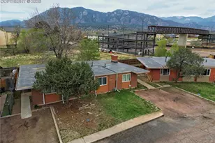 340-342 S Fairway, Colorado Springs, CO 80906 - Photo 3